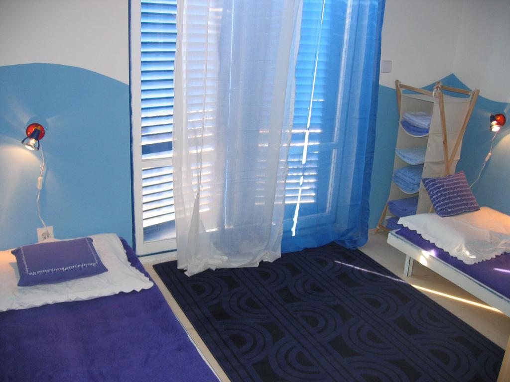 Apartments Mediterraneo Kaprije Exterior photo